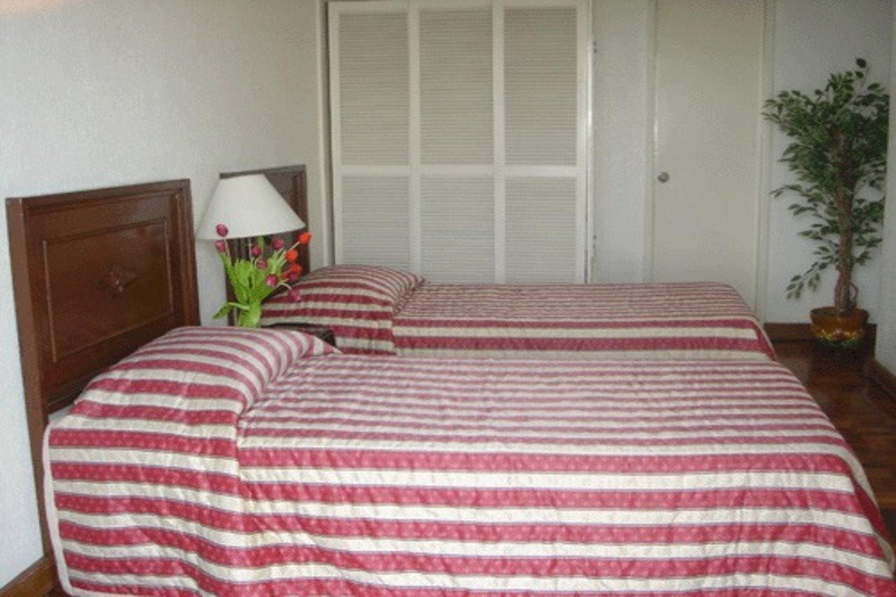 Citadel Inn Makati Makati City Bagian luar foto