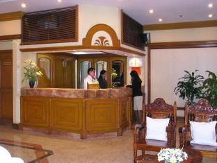 Citadel Inn Makati Makati City Bagian luar foto
