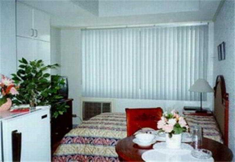 Citadel Inn Makati Makati City Bagian luar foto